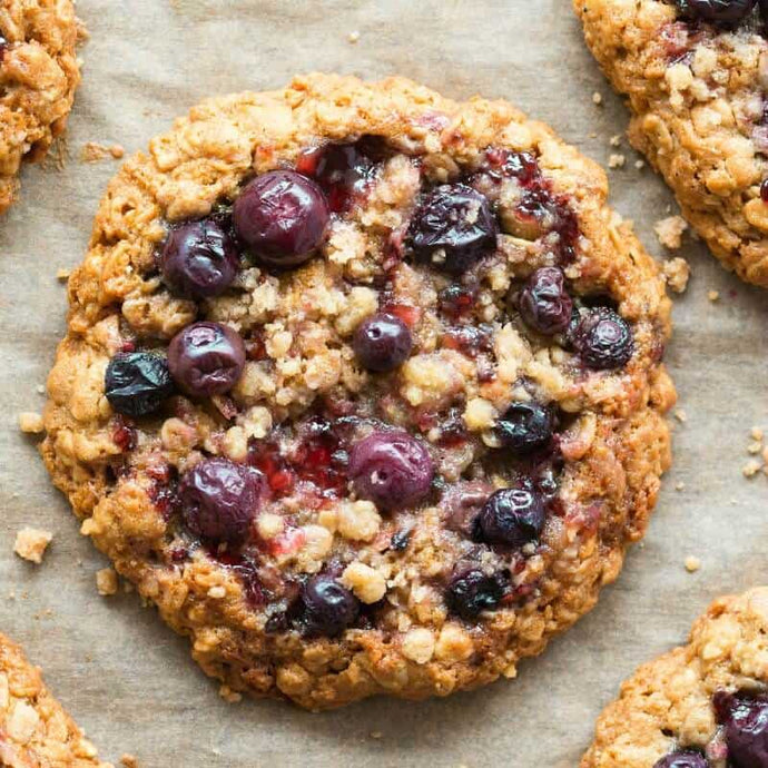 Blueberry Breakfast Cookies {4 ingredients}